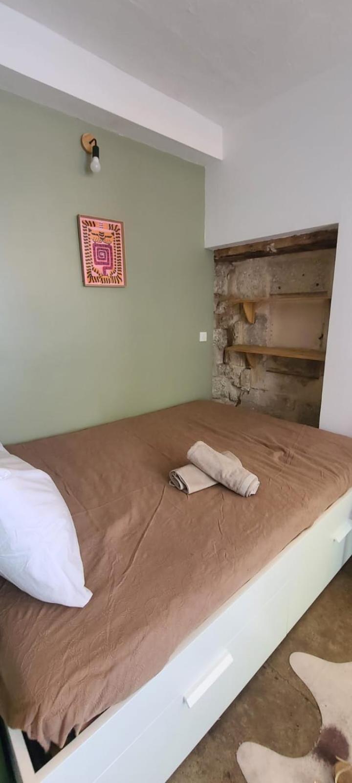Studio Au Coeur Historique De Montpellier, 2 Personnes Et Wifi Eksteriør bilde